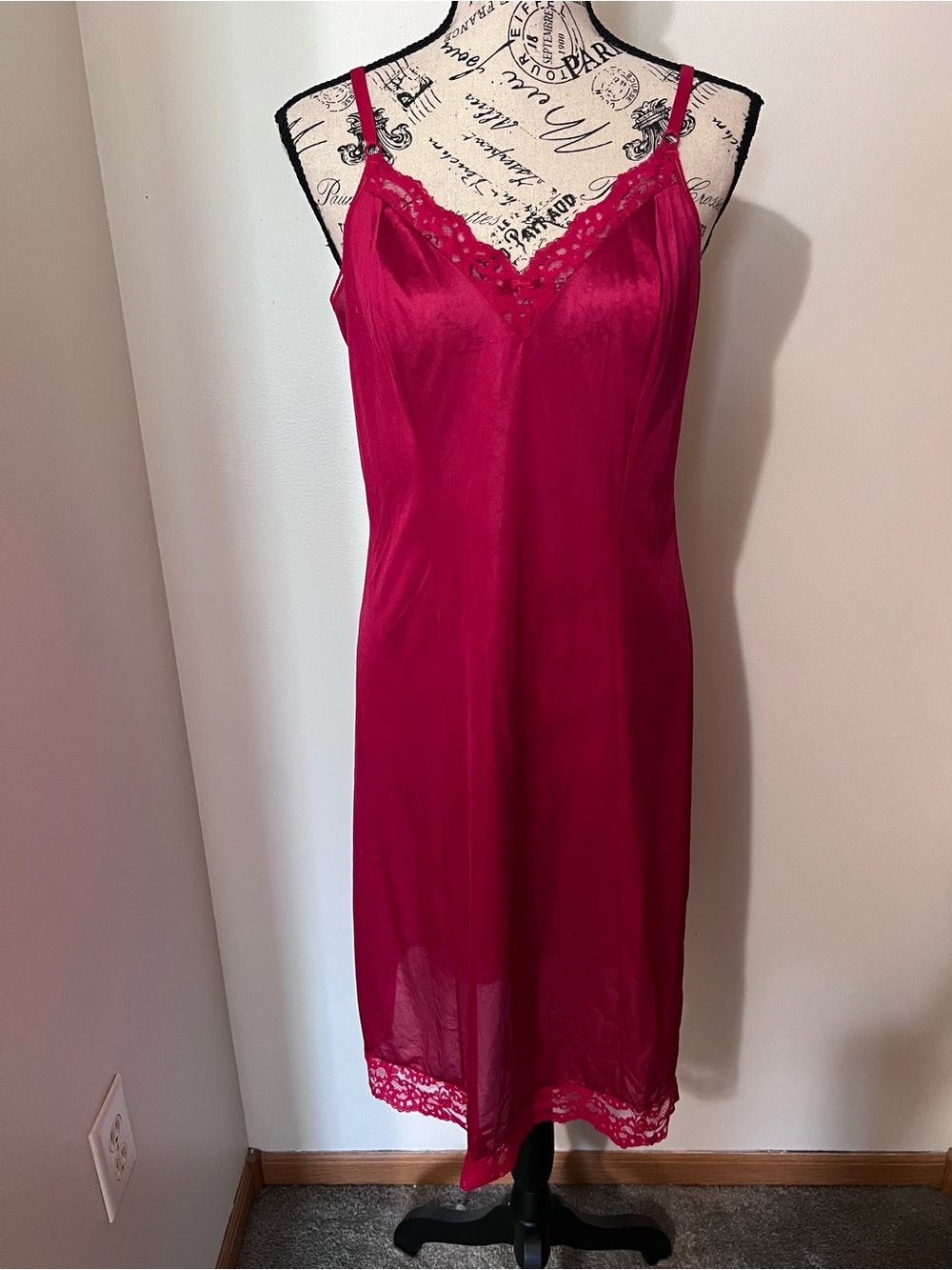 Vintage Maidenform Sweet Nothings Red Lace Slip Dress Made in USA ILGWU 36